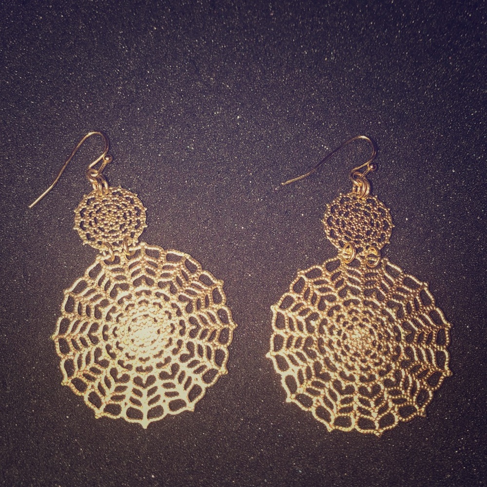 Gold Vintage Lia Sophia Earrings